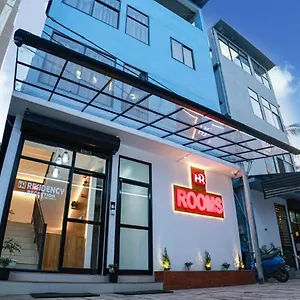 ** Hotel Hr Residency India
